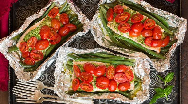 Pesto Salmon and Italian Veggies in Foil (Cookingclassy.com)