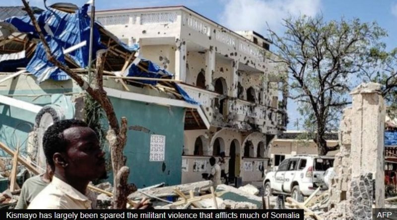 Gunmen storm Somali hotel kill 26 people